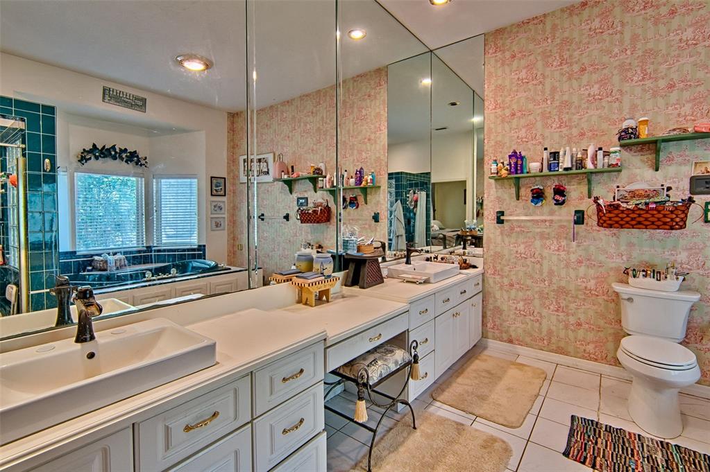 15522 Southwest 75th Street Archer, FL 32618 - Photo 17 of 54