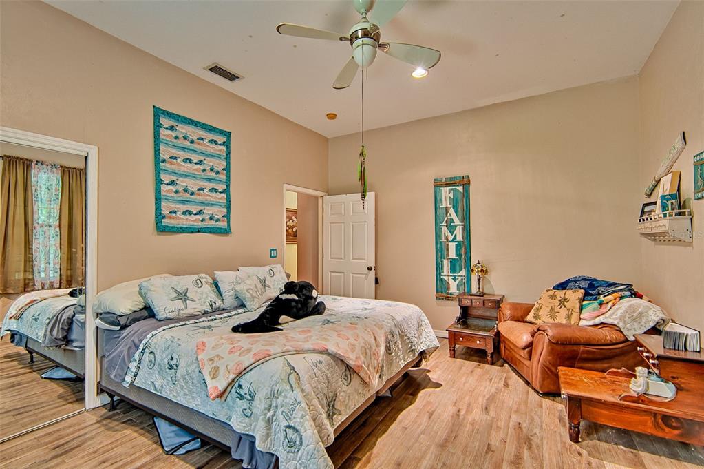 15522 Southwest 75th Street Archer, FL 32618 - Photo 25 of 54