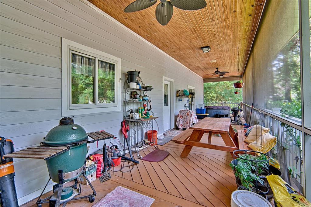 15522 Southwest 75th Street Archer, FL 32618 - Photo 31 of 54