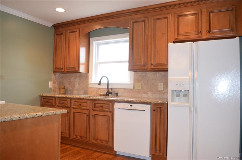 422 Fieldstone Road, Unit 41 Mooresville, NC 28115 - Photo 7 of 24 Gallery Image 7