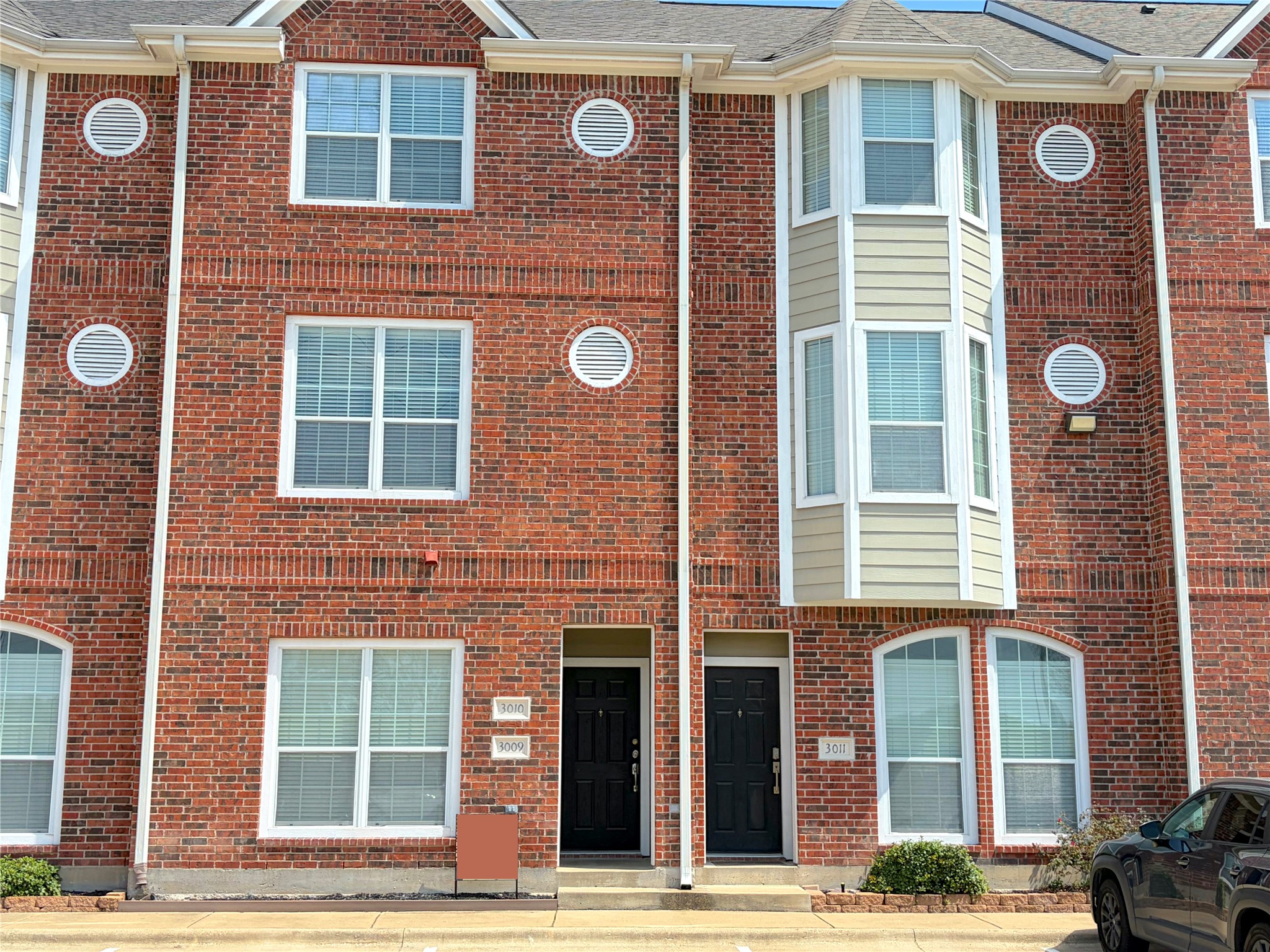 1198 Jones-Butler Road, Unit 3011 College Station, TX 77840 - Photo 3 of 9 Gallery Image 3