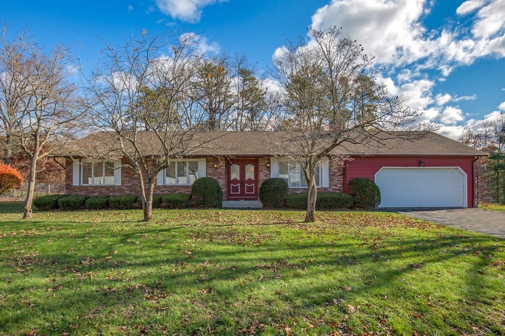 255 Basil Road Chicopee, MA 01020 - Photo 1 of 36 Gallery Image 1