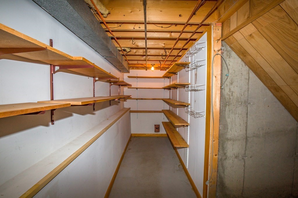 255 Basil Road Chicopee, MA 01020 - Photo 26 of 36 Gallery Image 26