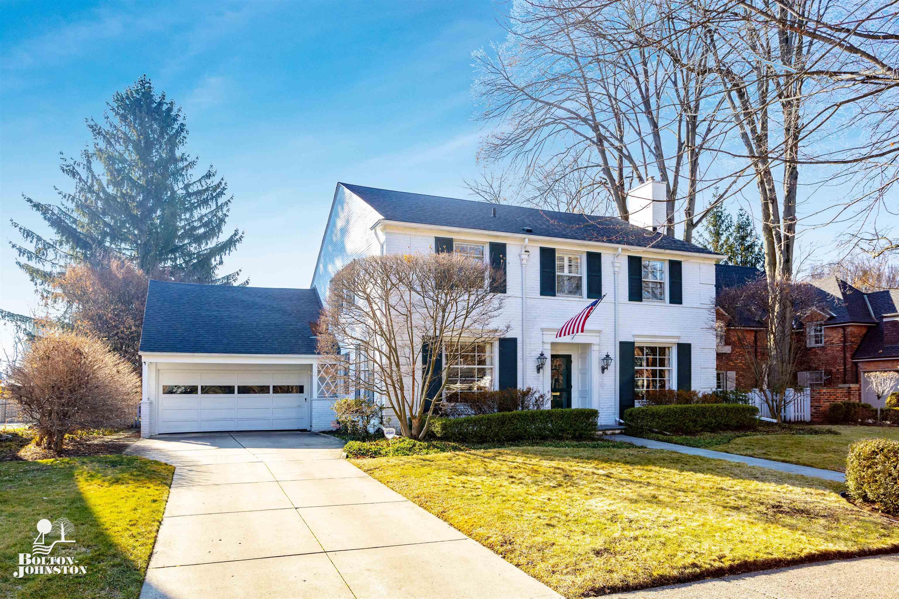 77 Merriweather Road Grosse Pointe, MI 48236 - Photo 69 of 73 50104660-68.JPG