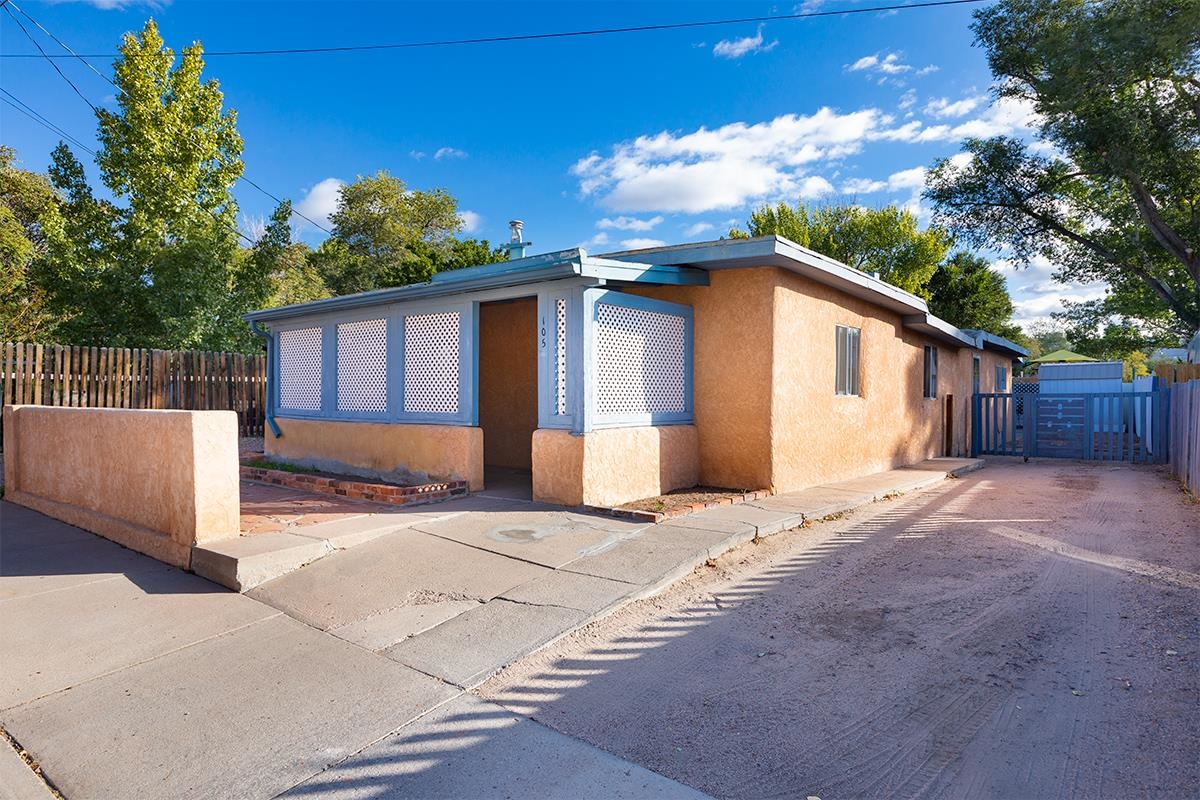 105 Sam Street Santa Fe, NM 87501 - Photo 1 of 1