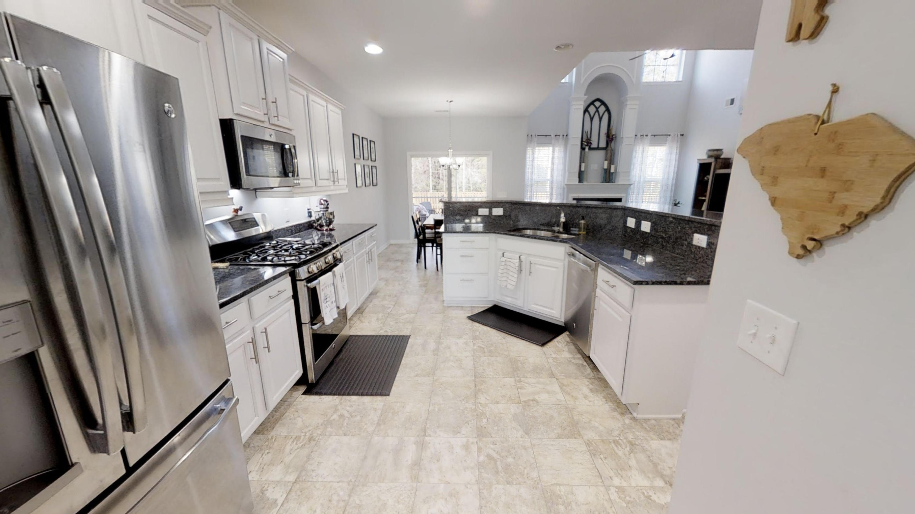 8017 Mckayla Road Summerville, SC 29483 - Photo 15 of 51 Bright Kitchen