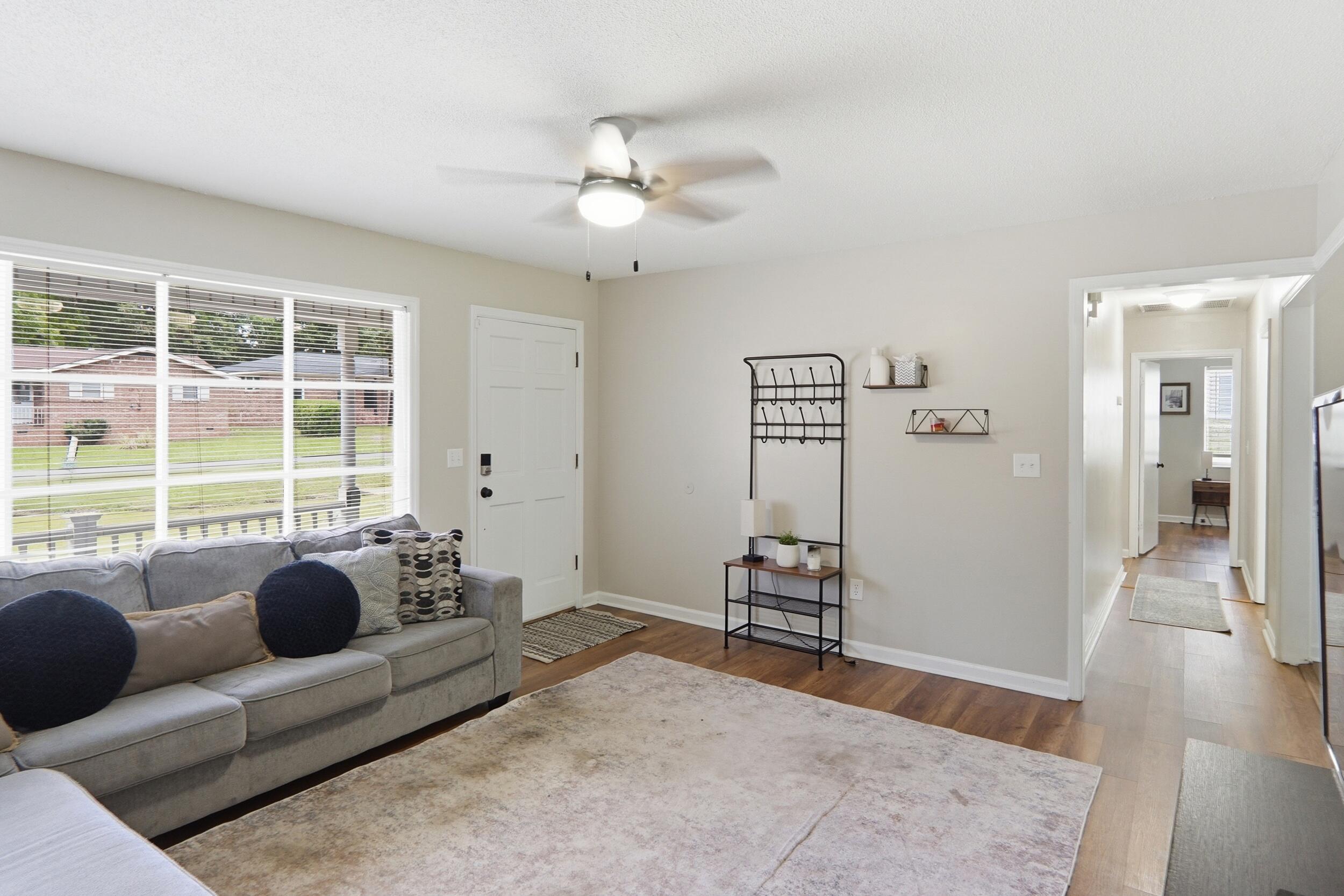 1237 Redeemer Drive Hanahan, SC 29410 - Photo 8 of 49