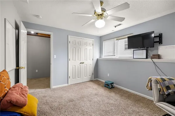 $313,900 | 1803 Villa Drive, Warrensburg, MO 64093