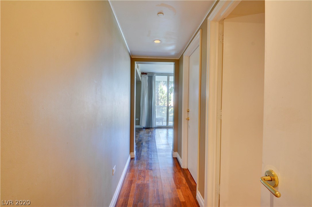 2877 Paradise Road, Unit 304 Las Vegas, NV 89109 - Photo 24 of 43