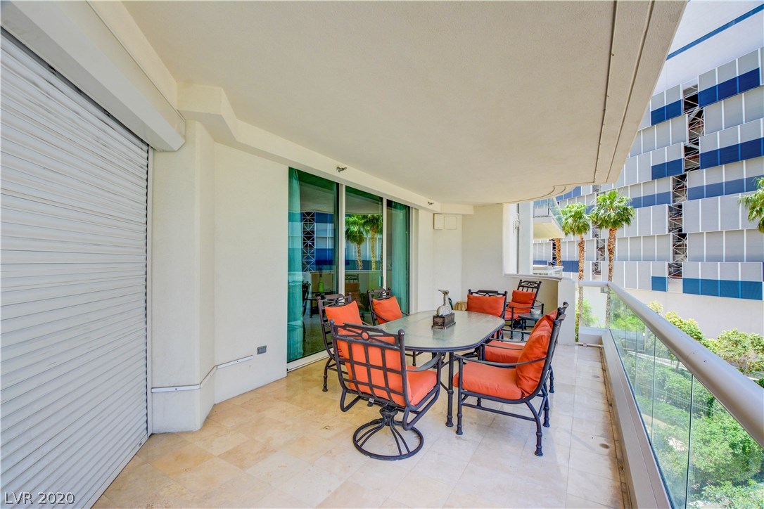 2877 Paradise Road, Unit 304 Las Vegas, NV 89109 - Photo 4 of 43