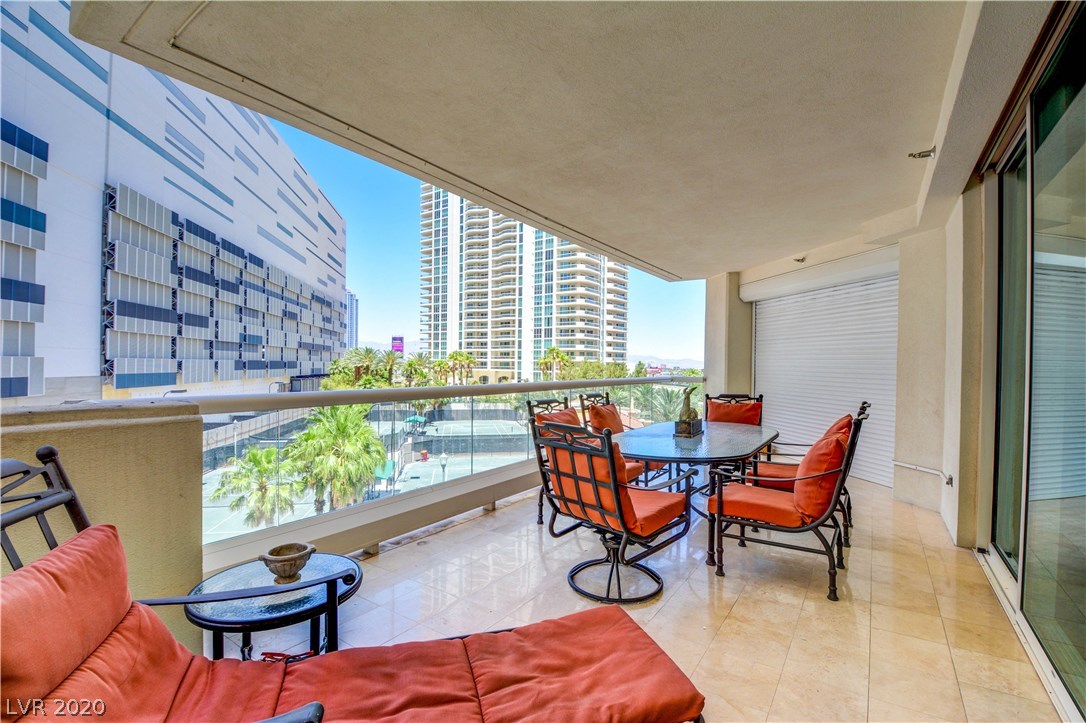 2877 Paradise Road, Unit 304 Las Vegas, NV 89109 - Photo 5 of 43