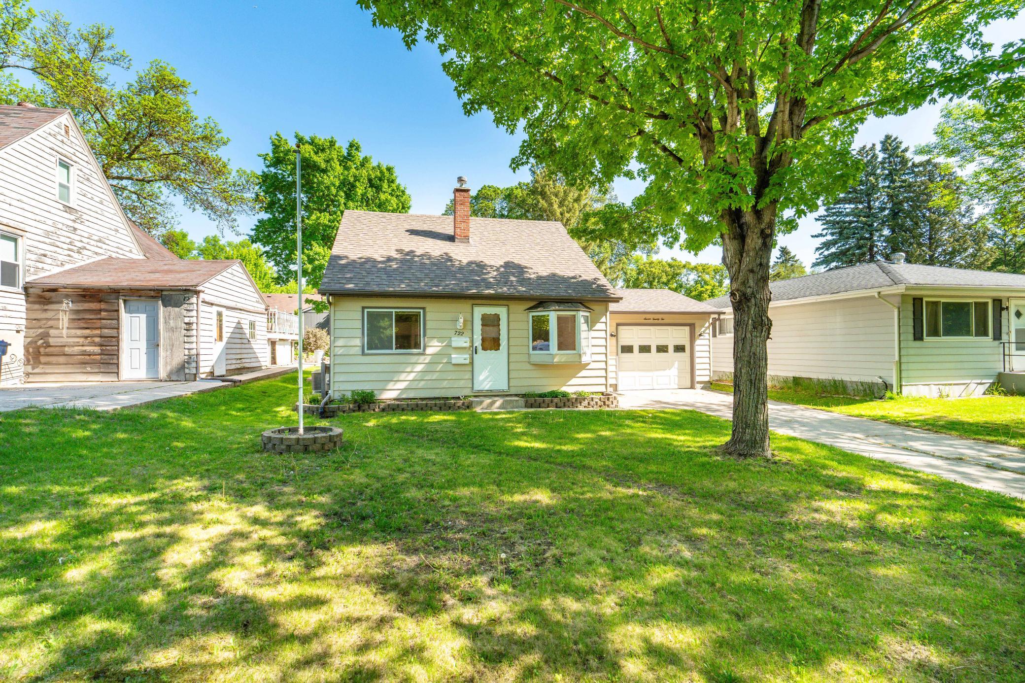 722 Spruce Street Fergus Falls, MN 56537 - Photo 3 of 61