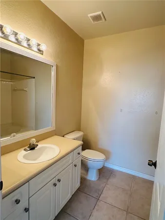 $1,750 | 2448 57th Circle, Unit 2448, Vero Beach, FL 32966