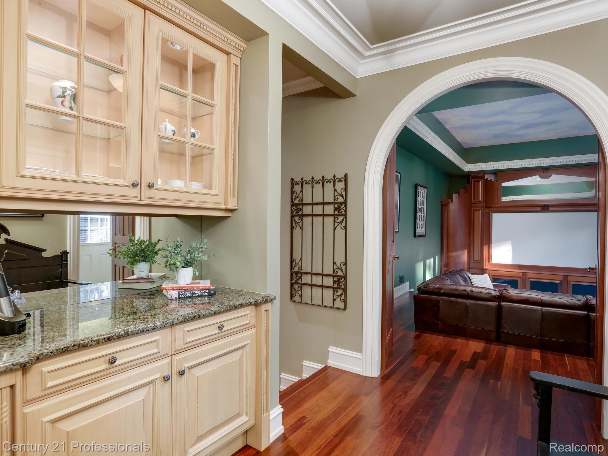 3565 West Tienken Road Rochester, MI 48309 - Photo 44 of 73 3565 W Tienken Rd Rochester-102-098-3565 West Tienken Road-MLS_Size.jpg