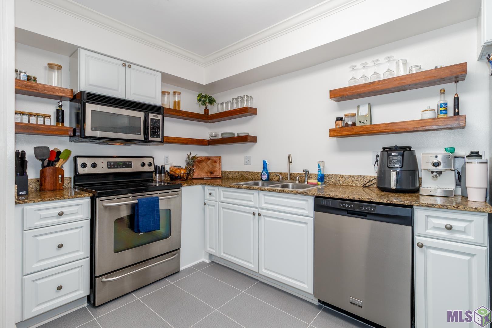 4020 Rye Street, Unit 11 Metairie, LA 70002 - Photo 6 of 12