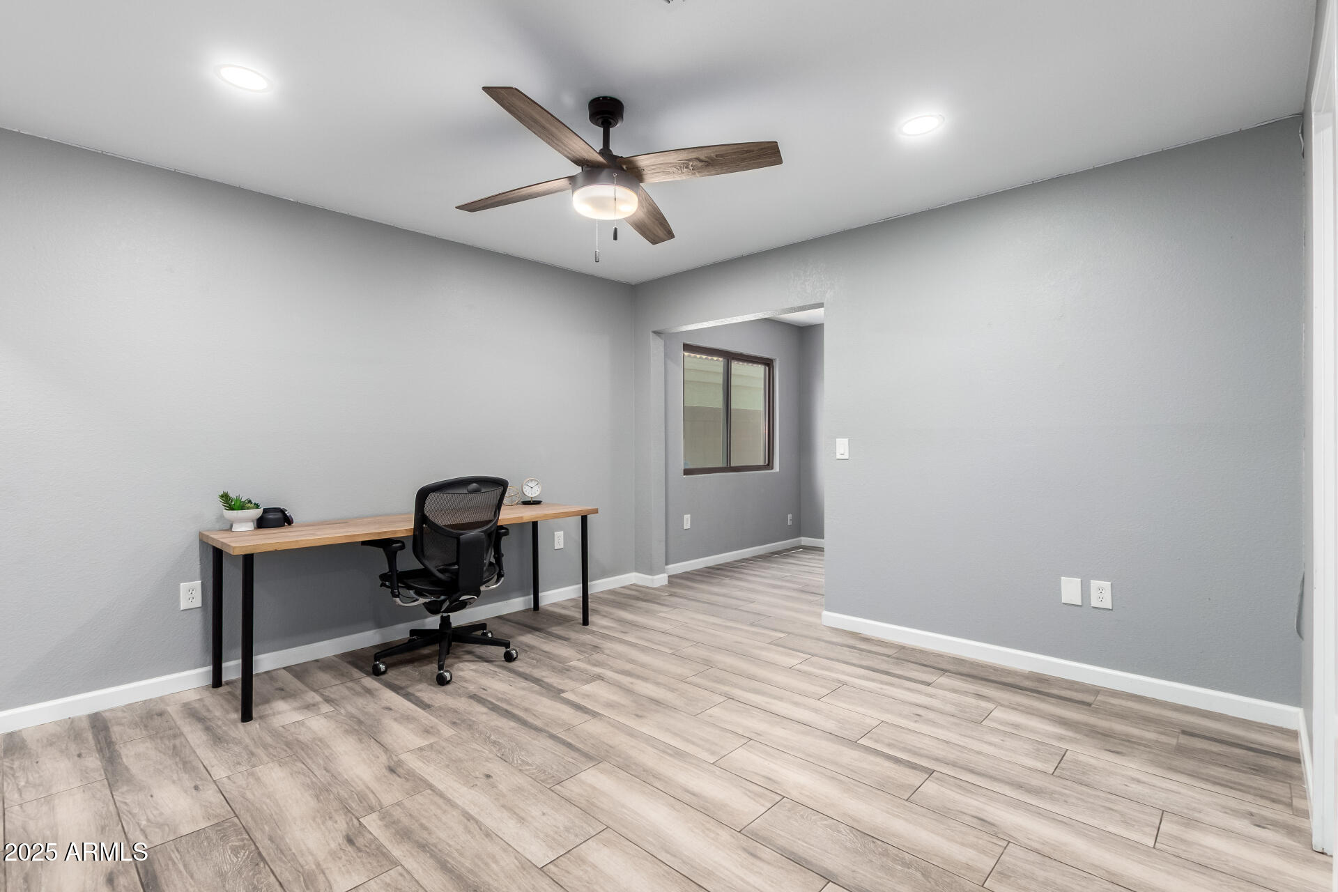 1534 East Mineral Road Gilbert, AZ 85234 - Photo 21 of 48 Dual Owner's Suites (2)