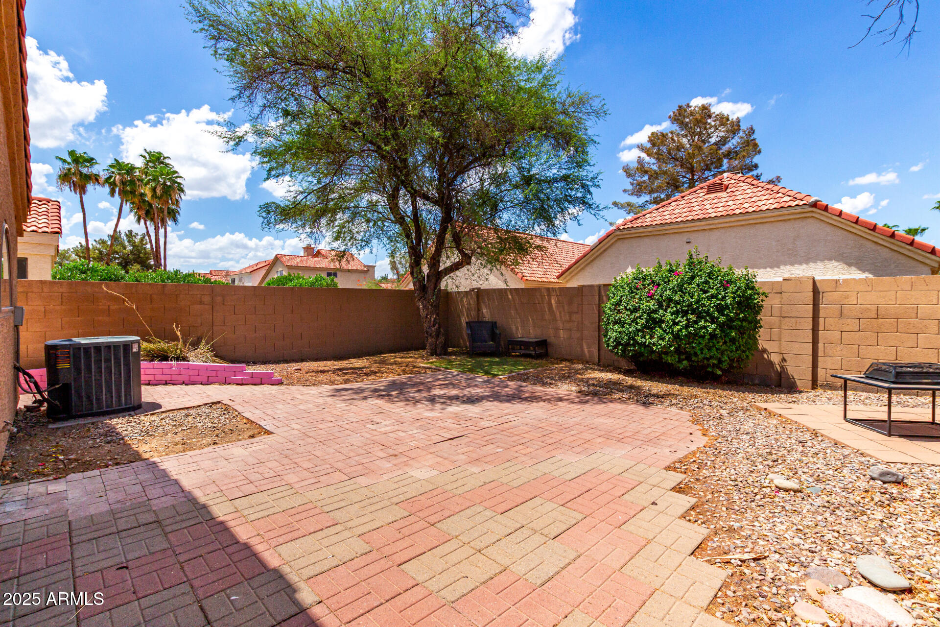 1534 East Mineral Road Gilbert, AZ 85234 - Photo 26 of 48 Low maintenance yard