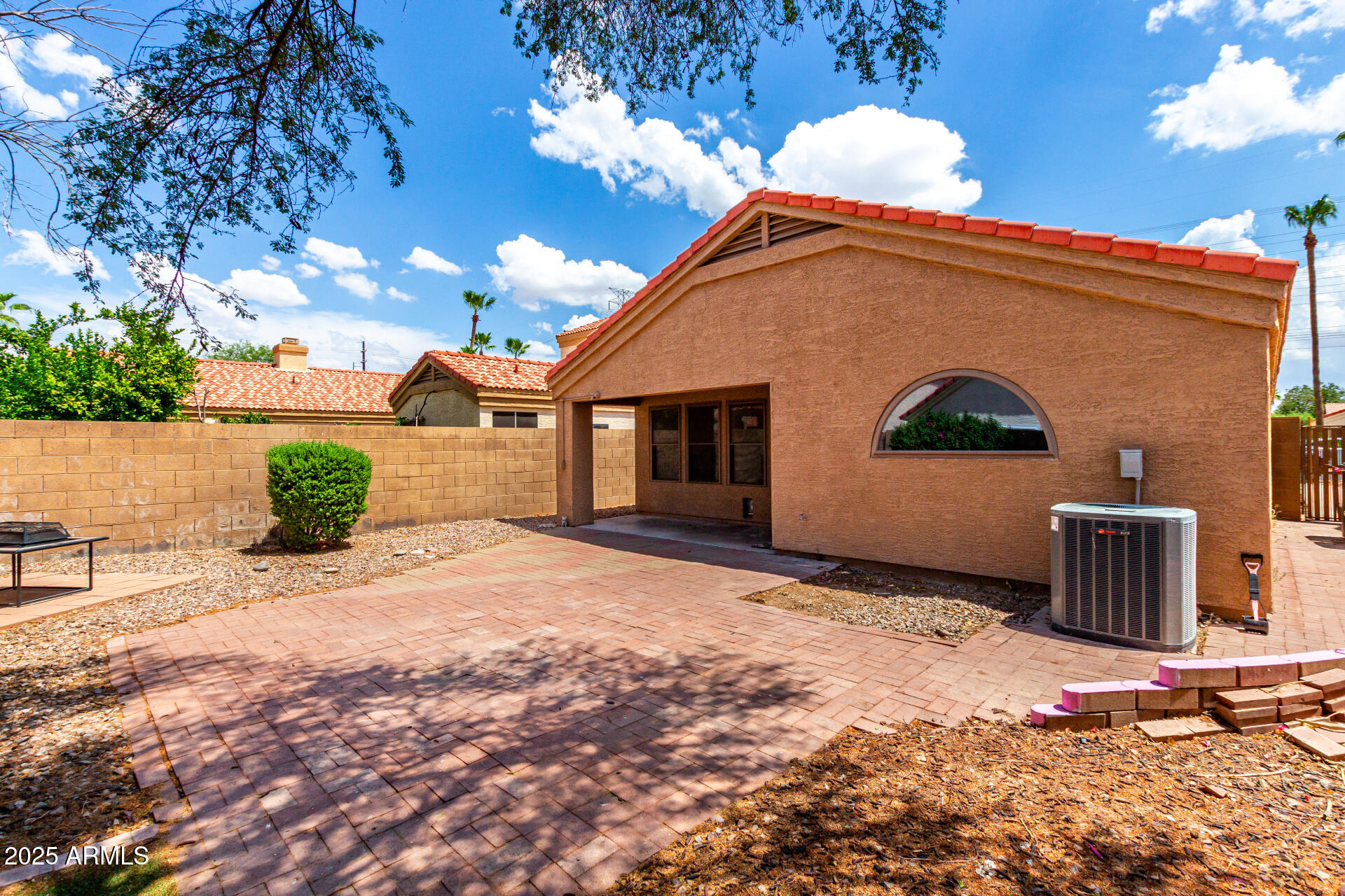 1534 East Mineral Road Gilbert, AZ 85234 - Photo 27 of 48 Low maintenance yard