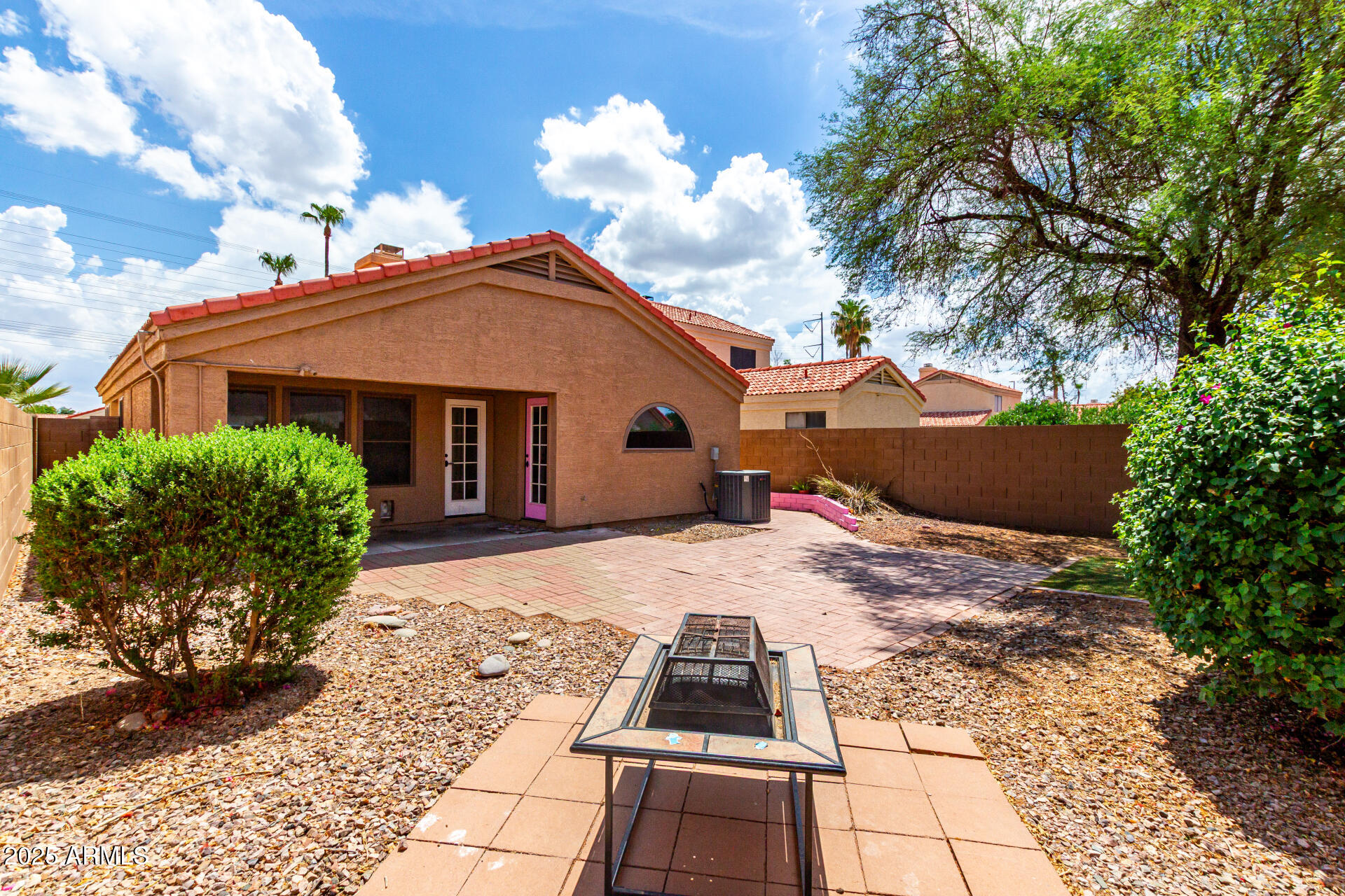 1534 East Mineral Road Gilbert, AZ 85234 - Photo 8 of 48 Shaded, low maintenance yard