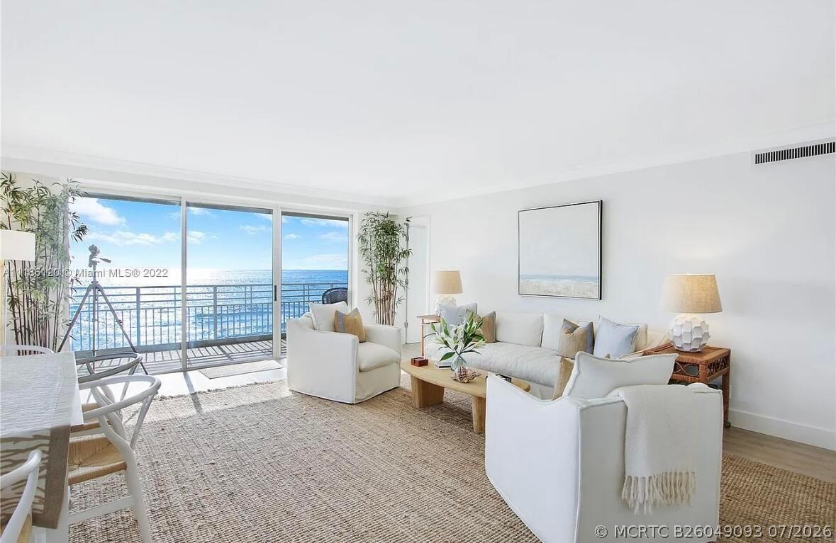 350 South Beach Road, Unit 401 Tequesta, FL 33469 - Photo 14 of 45 IMG_4865