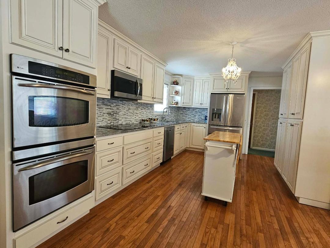 1489 Sunrise Road Jasper, AL 35504 - Photo 12 of 25 Kitchen.