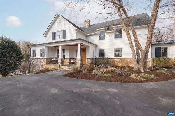 $2,345,000 | 3135 Rocks Farm Court, Charlottesville, VA 22903