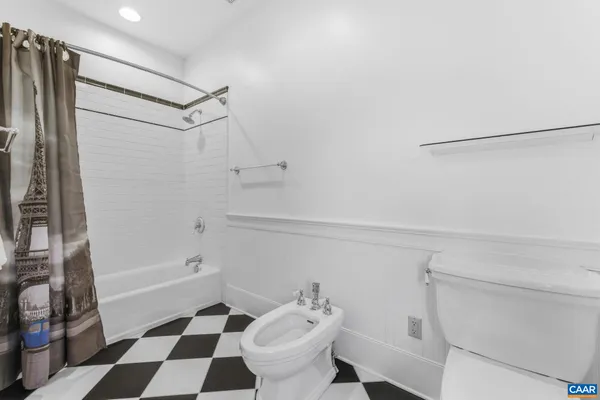 $2,245,000 | 3135 Rocks Farm Court, Charlottesville, VA 22903