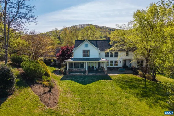 $2,245,000 | 3135 Rocks Farm Court, Charlottesville, VA 22903