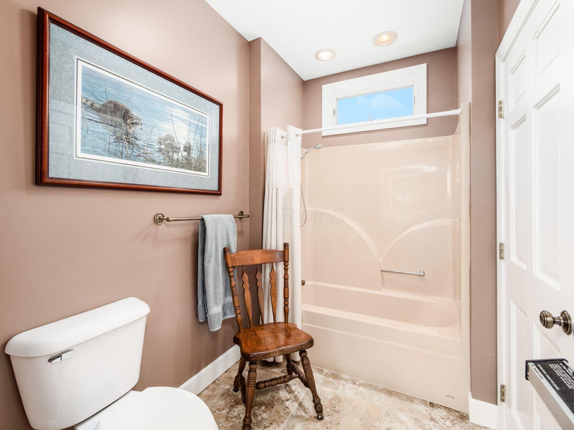 4365 St James Road Waldo, OH 43356 - Photo 28 of 68 Hall Bath