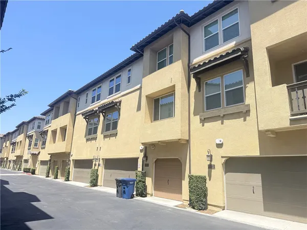 $4,000 | 7156 Indigo Way, Buena Park, CA 90621