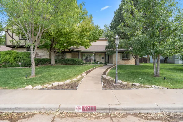 $699,999 | 3211 Bowie Street, Amarillo, TX 79109