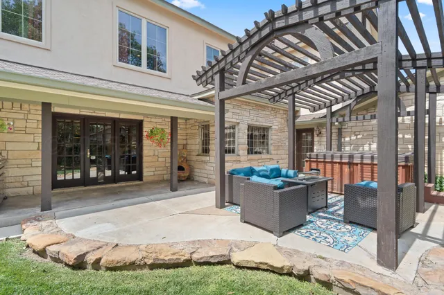 $699,999 | 3211 Bowie Street, Amarillo, TX 79109