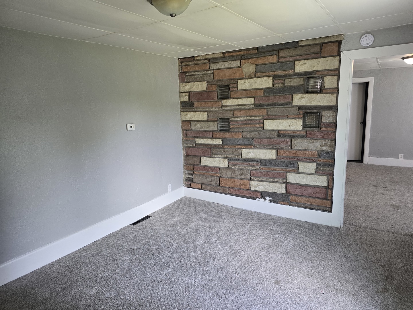 1011 North Ripley Street Davenport, IA 52803 - Photo 9 of 10