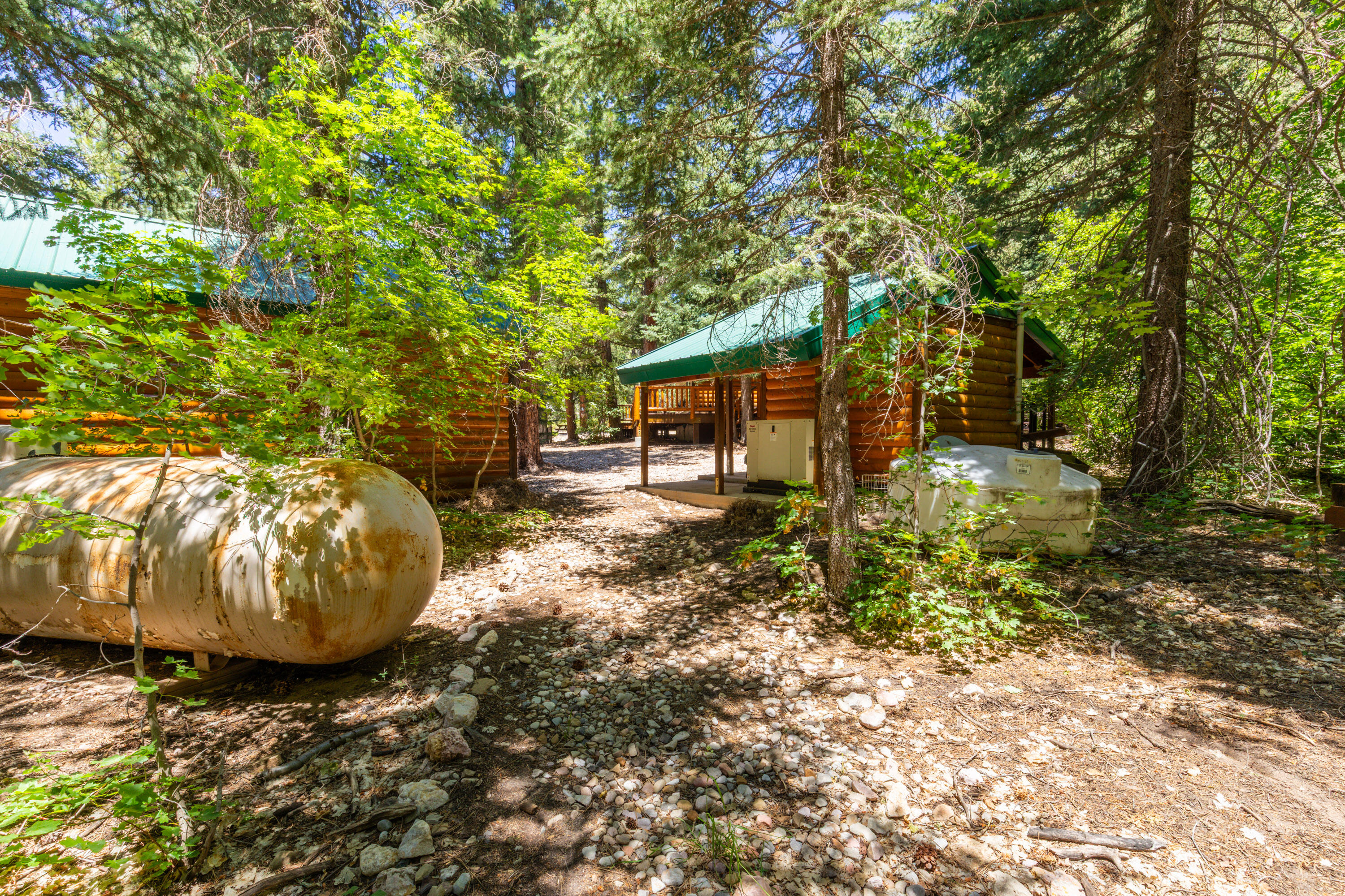 62 North Fork County Road Duck Creek Village, UT 84762 - Photo 41 of 54 Stanger Cabin exteriors-020x