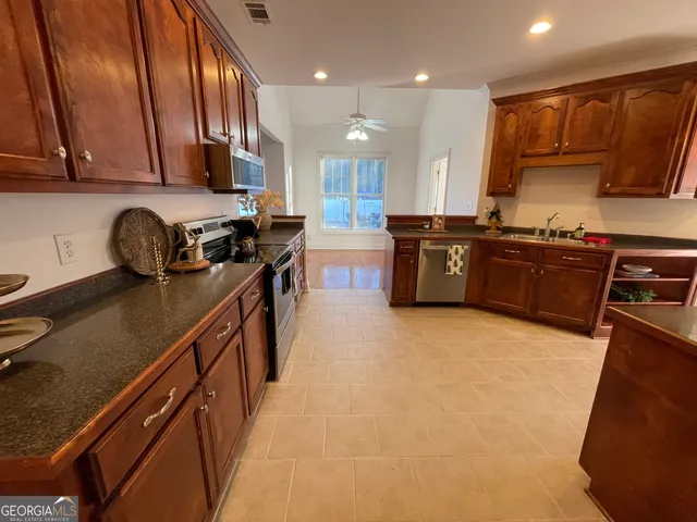 $519,900 | 155 Rocky Way, Williamson, GA 30292