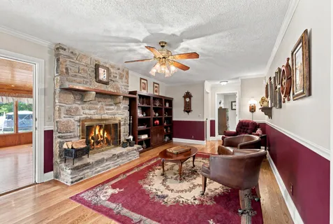 $749,900 | 1004 Longview Drive, Hendersonville, TN 37075