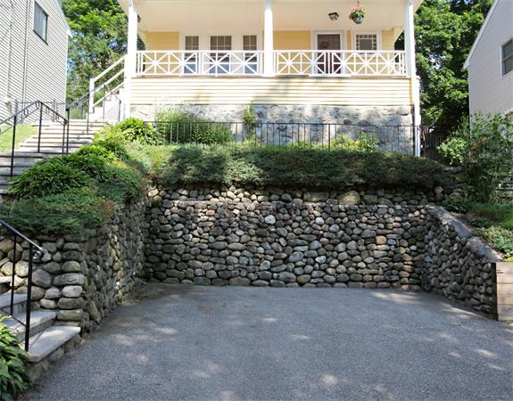62 Albemarle Road Waltham, MA 02452 - Photo 3 of 23 Gallery Image 3