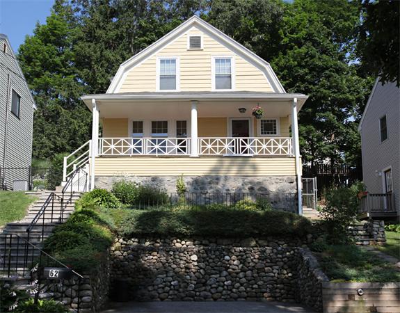 62 Albemarle Road Waltham, MA 02452 - Photo 4 of 23 Gallery Image 4