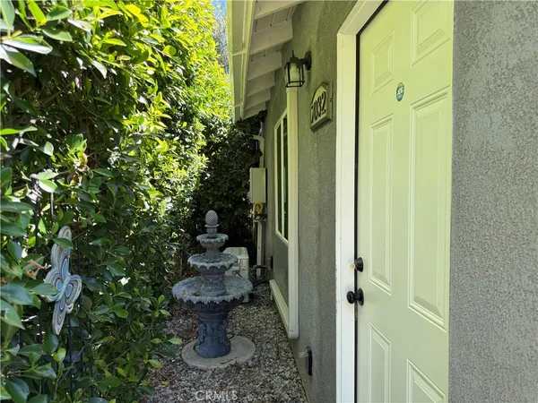 $1,900 | 7032 Keokuk Avenue, Winnetka, CA 91306