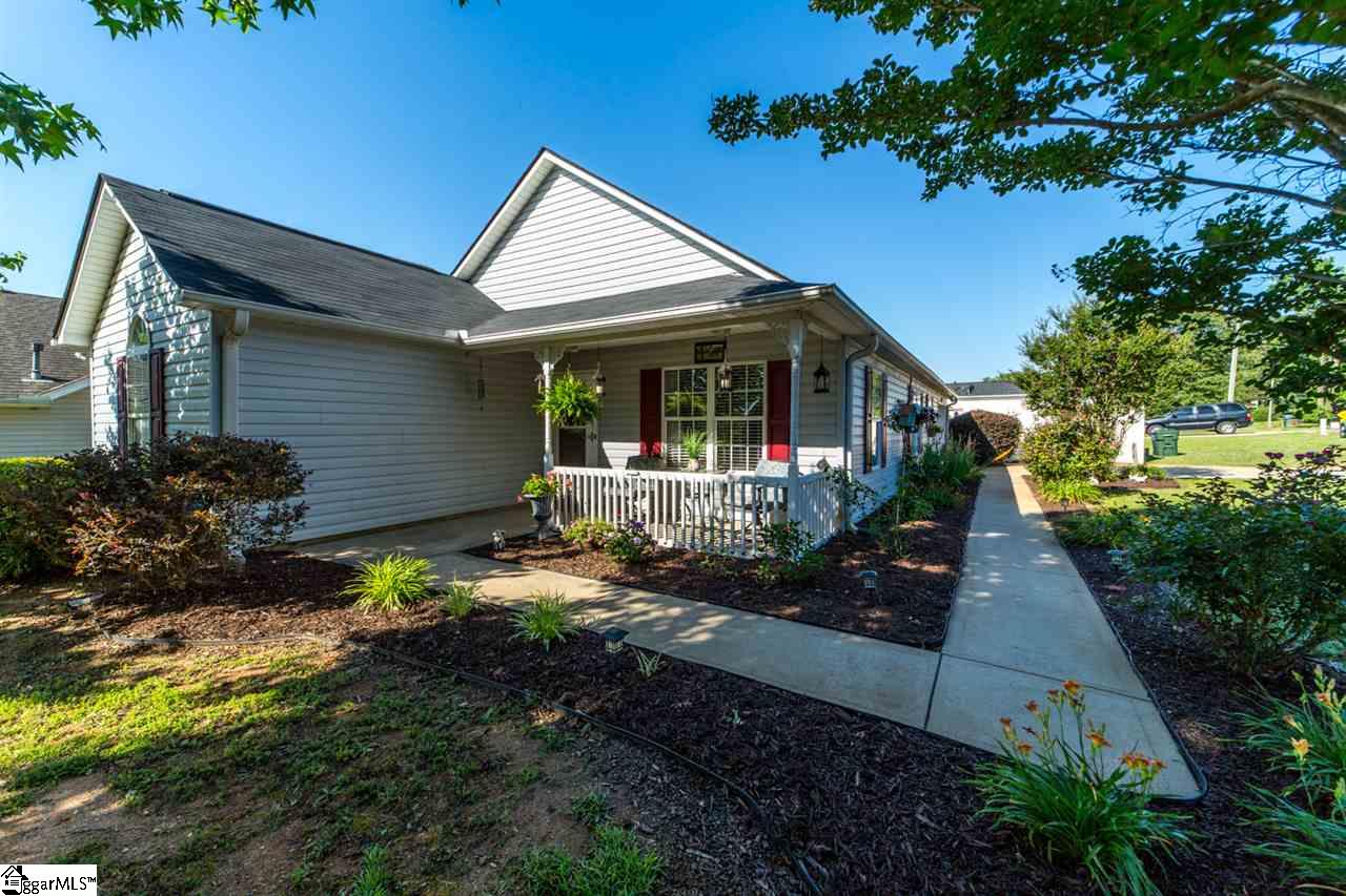 50 Stevenson Road Taylors, SC 29687 - Photo 3 of 24 Gallery Image 3