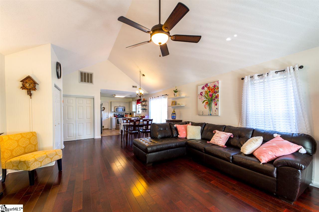 50 Stevenson Road Taylors, SC 29687 - Photo 6 of 24 Gallery Image 6
