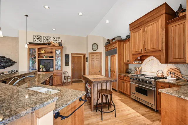 $1,050,000 | 14341 Marina Drive, Yorkville, WI 53177