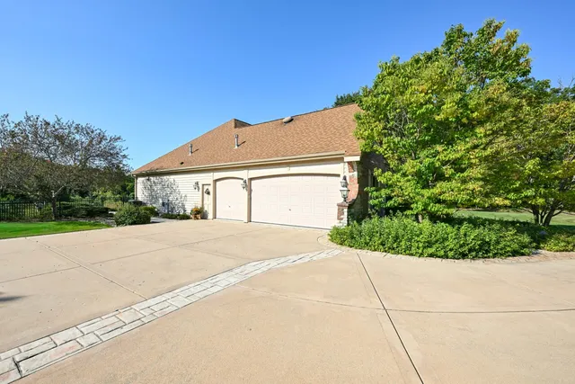 $1,050,000 | 14341 Marina Drive, Yorkville, WI 53177