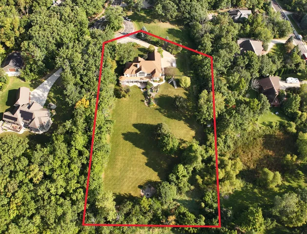 $1,050,000 | 14341 Marina Drive, Yorkville, WI 53177