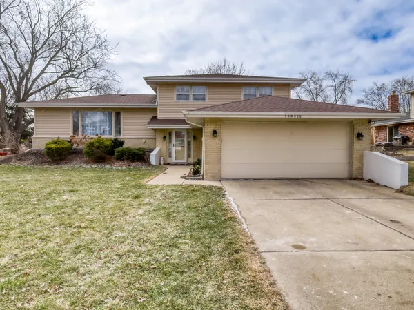 $499,900 | 18-w025 73rd Street, Darien, IL 60561