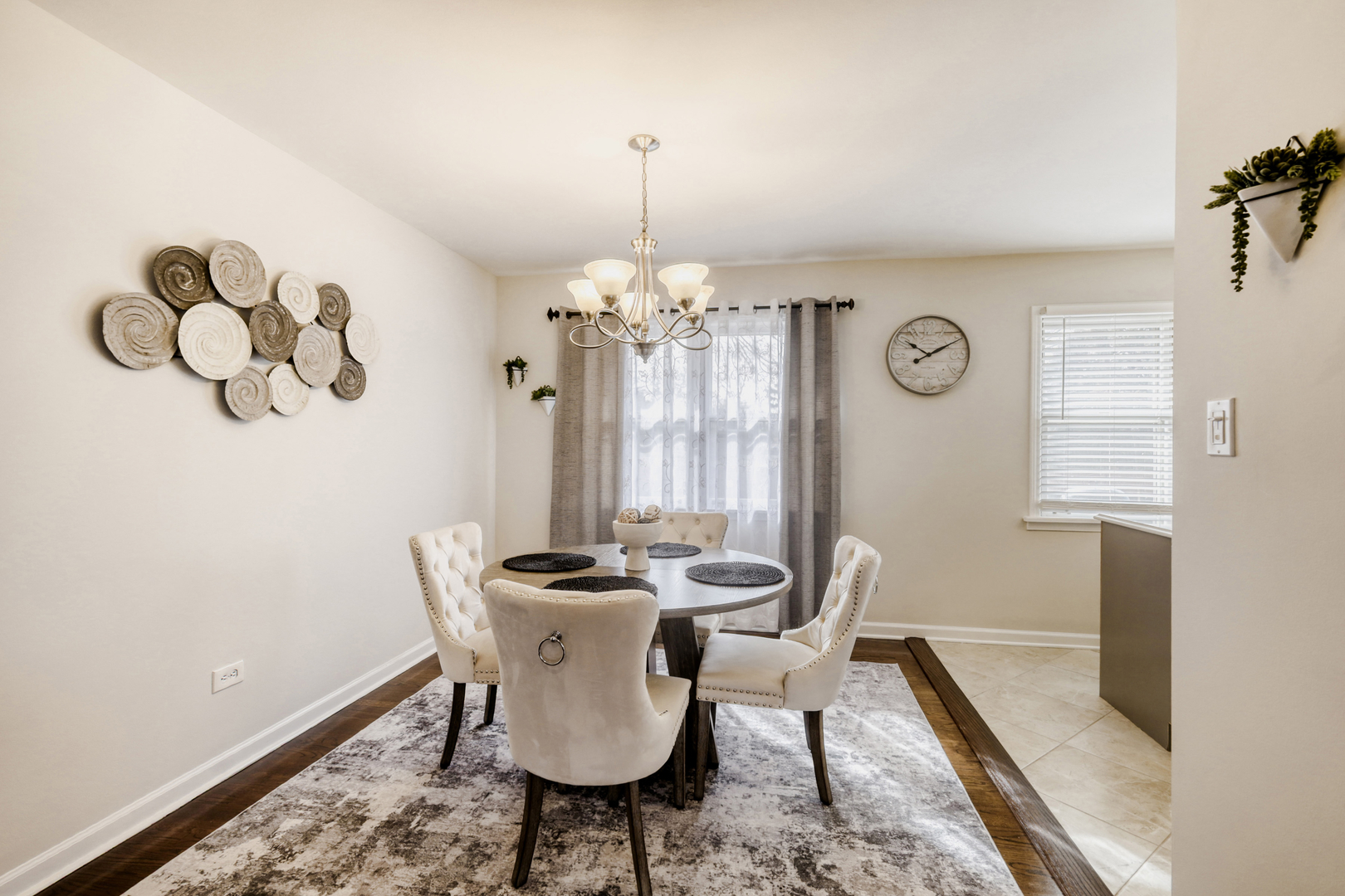 18-w025 73rd Street Darien, IL 60561 - Photo 4 of 19