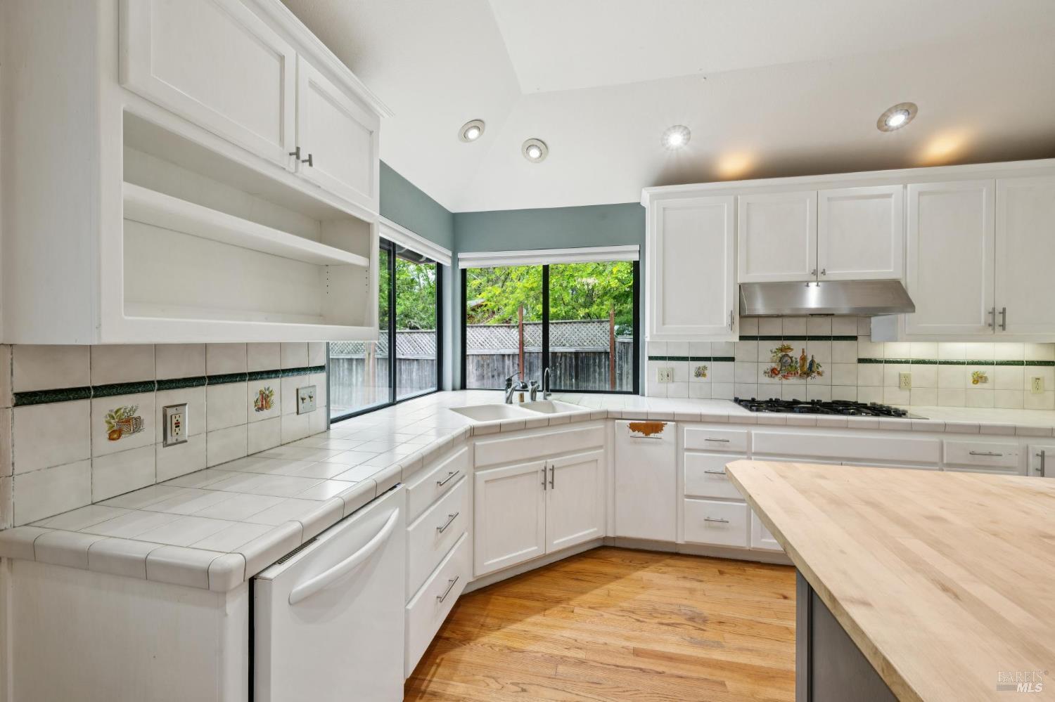 8610 Graton Road Sebastopol, CA 95472 - Photo 23 of 84