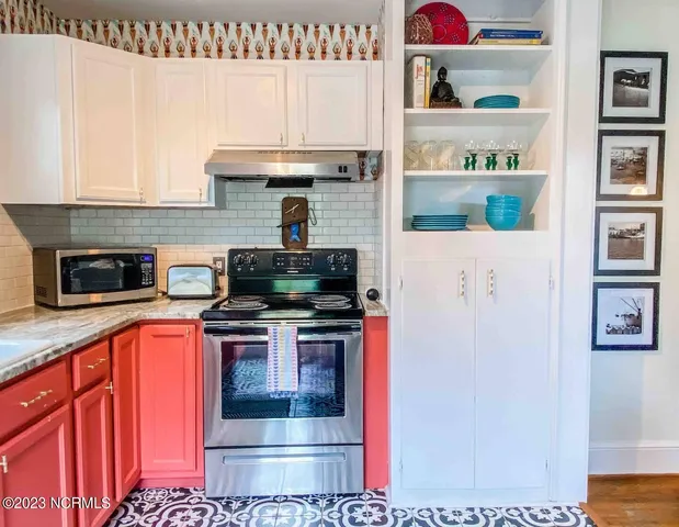 $2,150 | 1900 Bridges Street, Morehead City, NC 28557