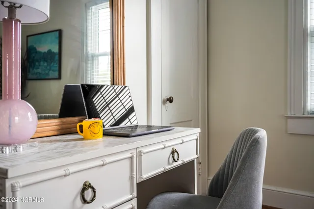 $2,150 | 1900 Bridges Street, Morehead City, NC 28557