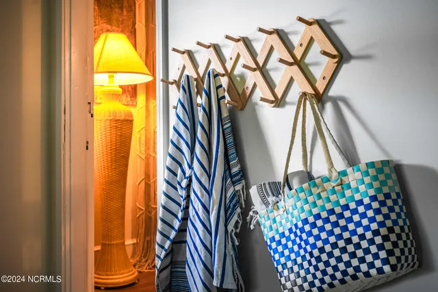 $2,150 | 1900 Bridges Street, Morehead City, NC 28557